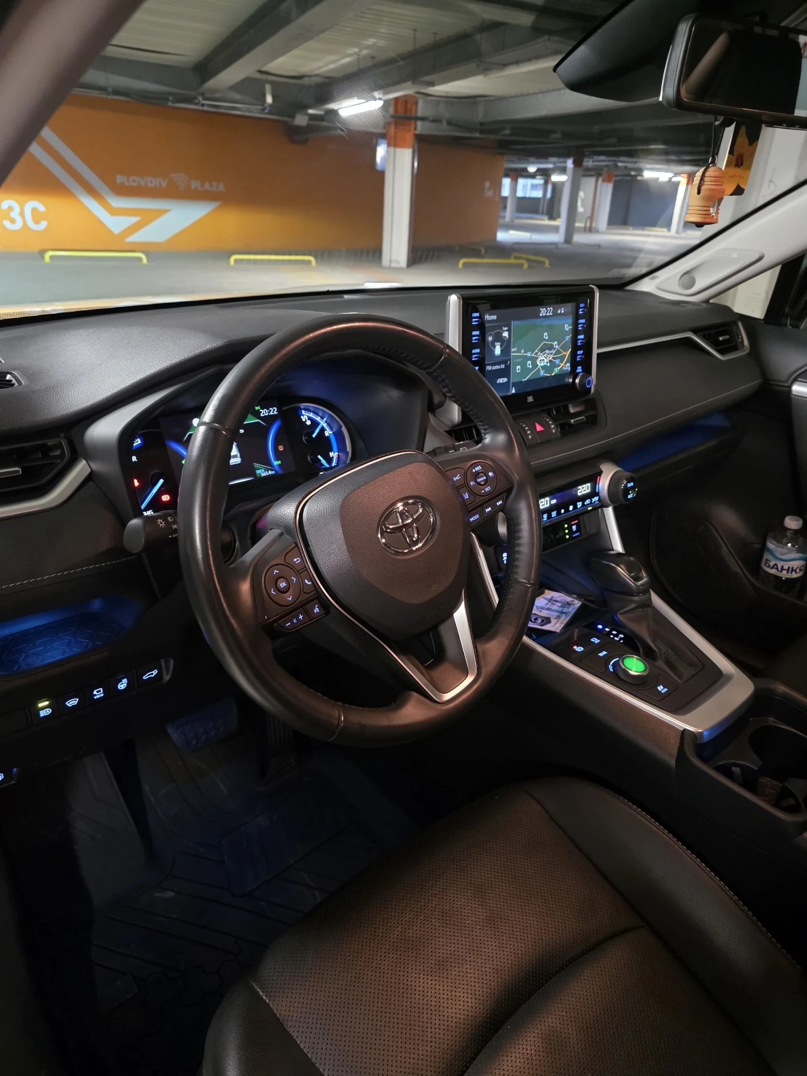 Toyota Rav4 Luxury Premium 79000км, снимка 11 - Автомобили и джипове - 55152718