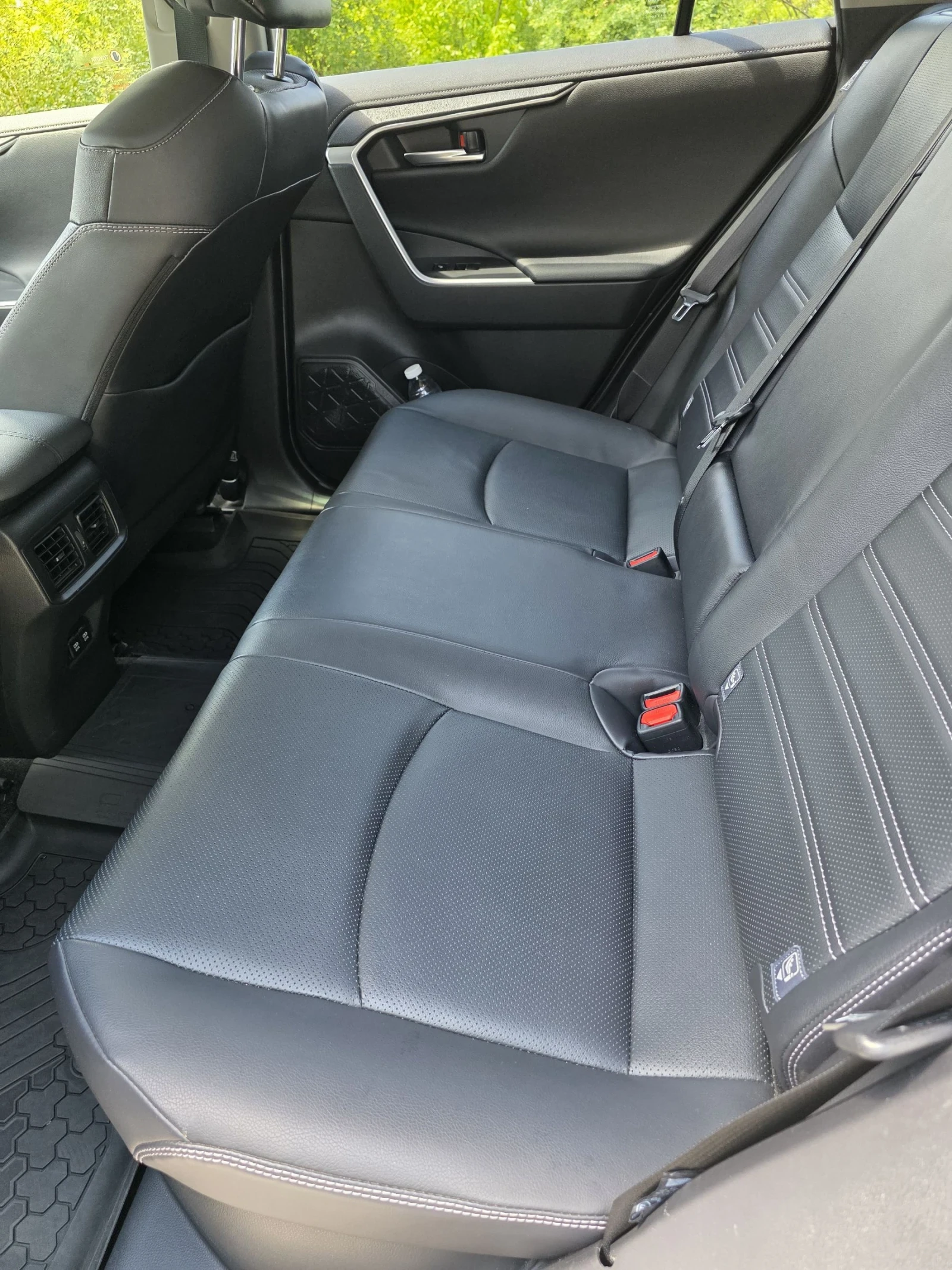 Toyota Rav4 Luxury Premium 79000км, снимка 13 - Автомобили и джипове - 55152718