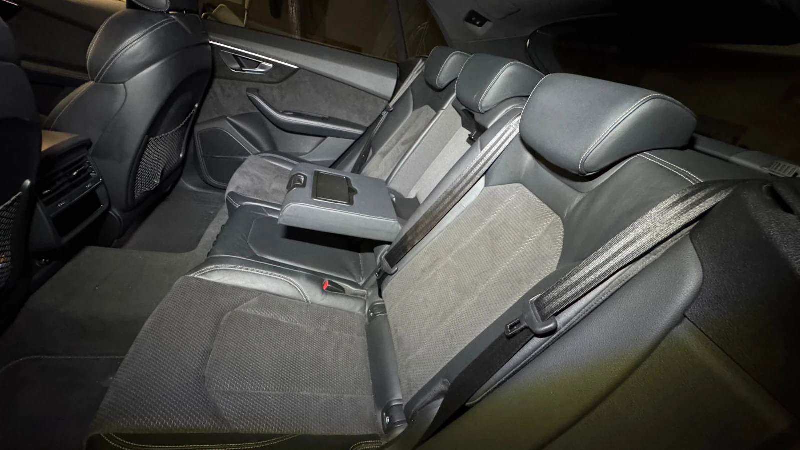 Audi Q8 S line, снимка 8 - Автомобили и джипове - 55647439