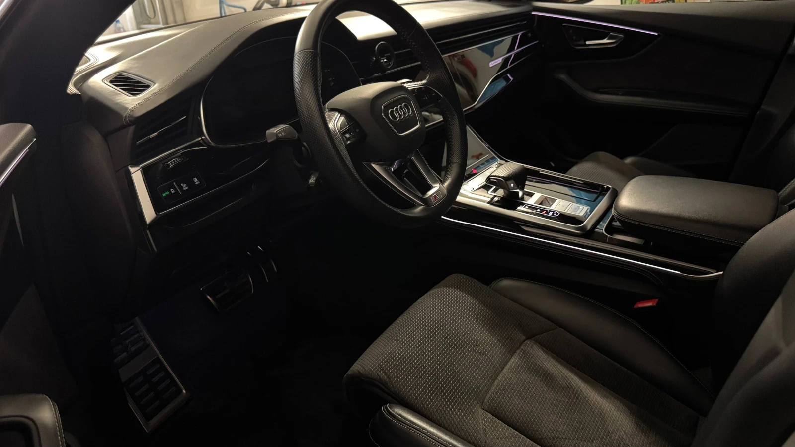 Audi Q8 S line, снимка 9 - Автомобили и джипове - 55647439
