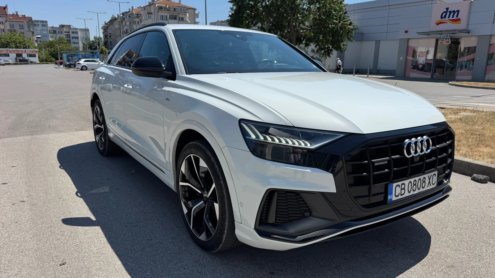 Audi Q8 S line, снимка 3 - Автомобили и джипове - 55975168