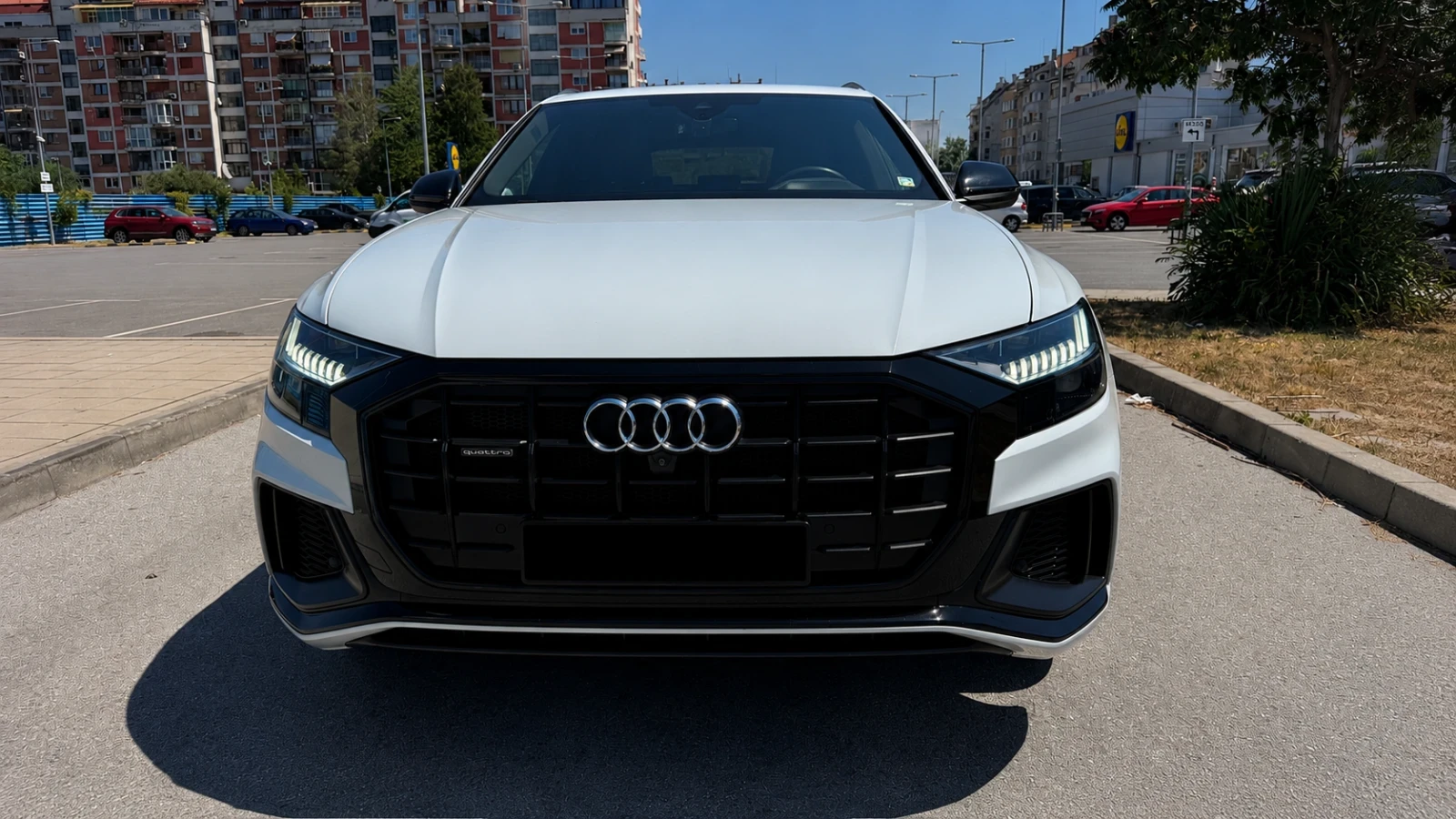 Audi Q8 S line, снимка 2 - Автомобили и джипове - 55730809