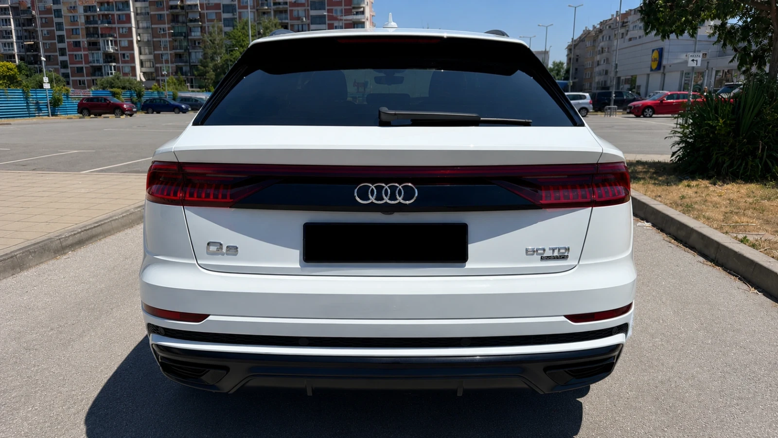 Audi Q8 S line, снимка 2 - Автомобили и джипове - 55647439