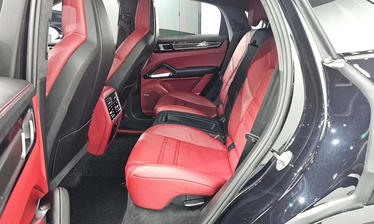 Porsche Cayenne 4.0 Turbo Coupe , снимка 12 - Автомобили и джипове - 56274321