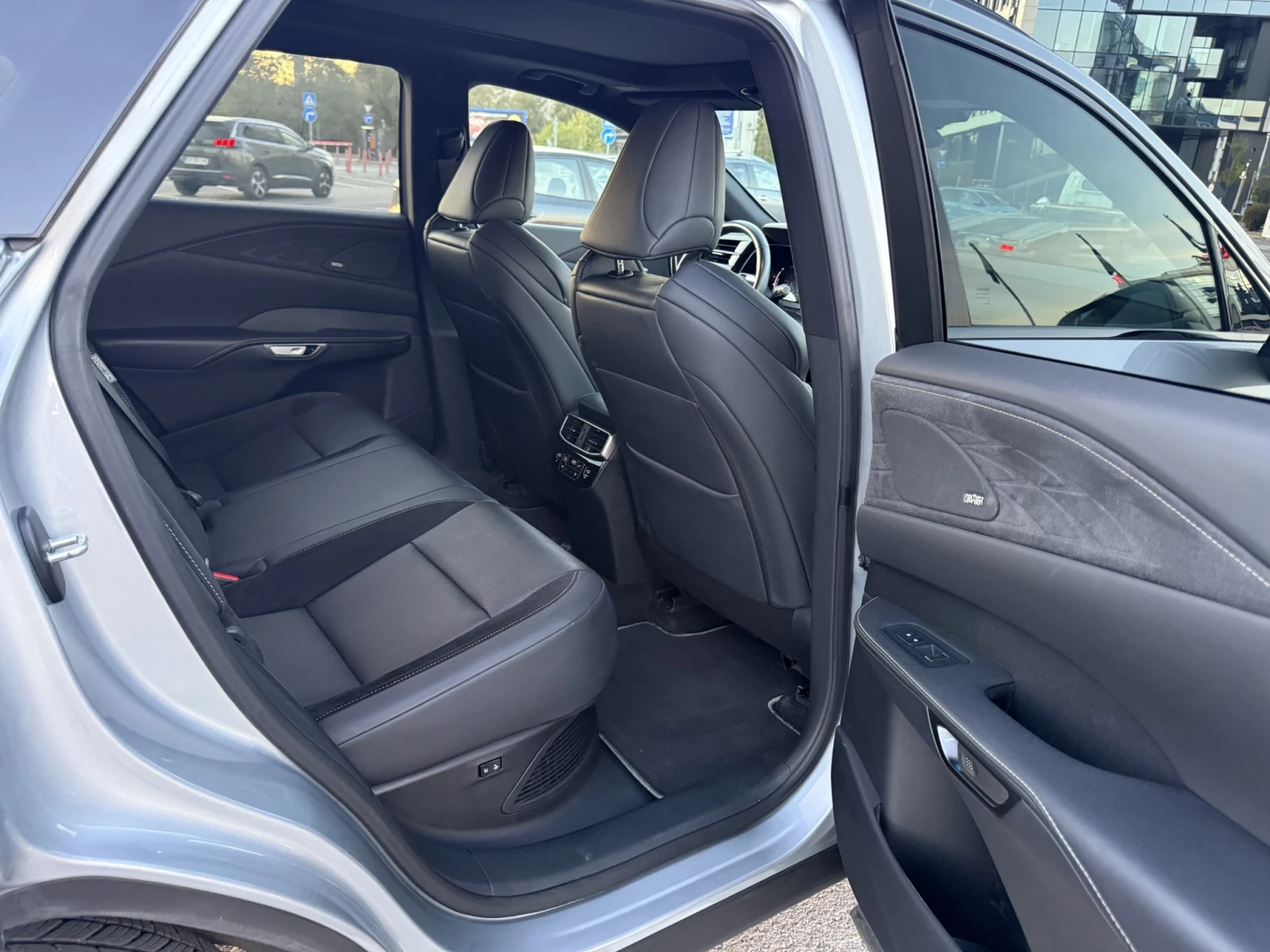 Lexus RX 500h F SPORT Performance AWD | Mobile.bg � ����������� 10