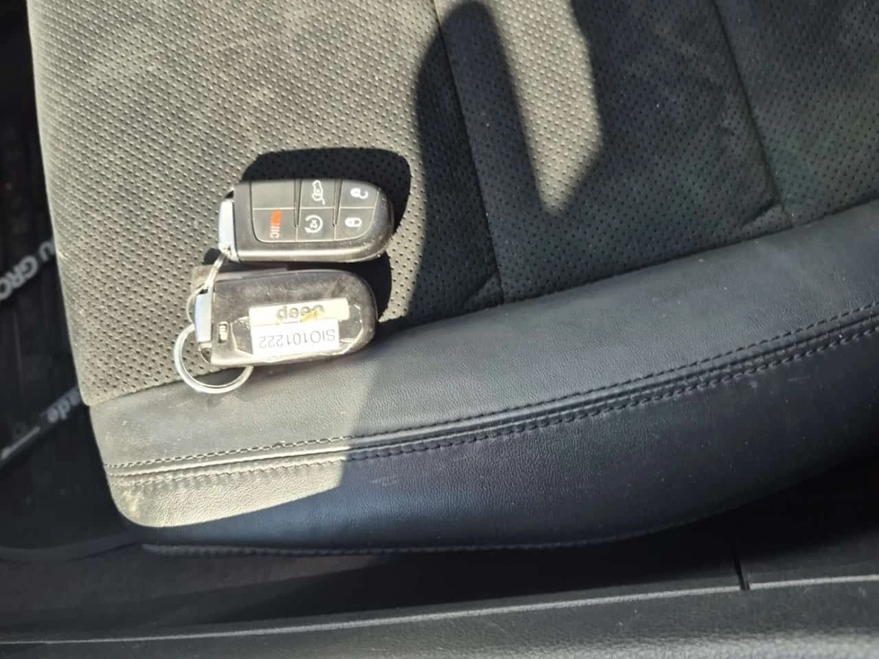 Jeep Grand cherokee * ALTITUDE IV * CARFAX * ����������� *  | Mobile.bg � ����������� 8