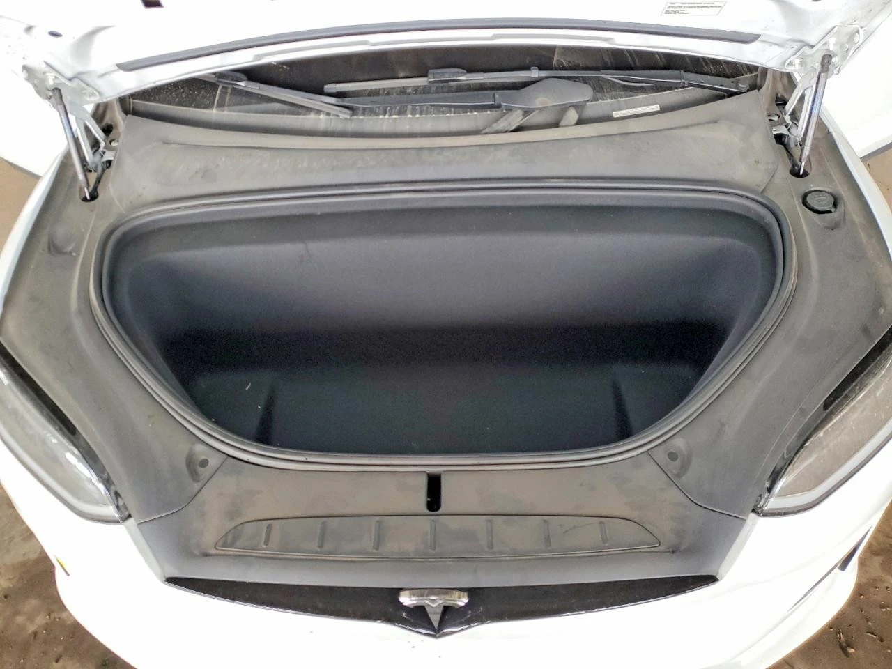Tesla Model X DUAL MOTOR, снимка 11 - Автомобили и джипове - 56442358