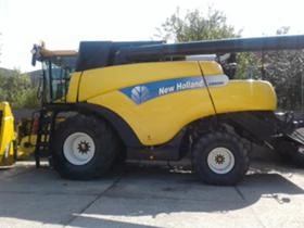 Комбайн New Holland CR9090, снимка 1