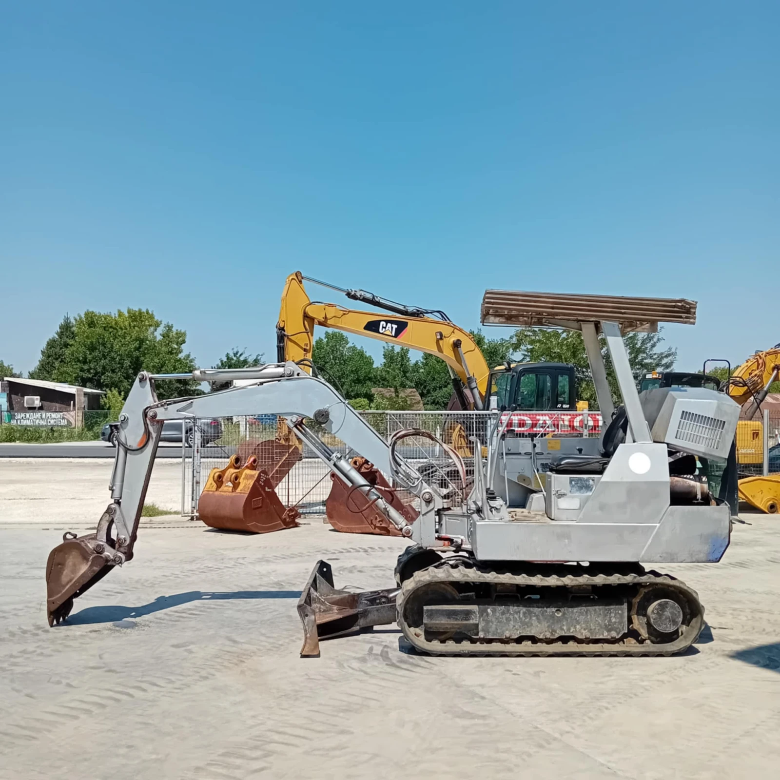 Багер Yanmar AIRMAN HM30SG-2* НАЛИЧЕН * ТОП СЪСТОЯНИЕ *  - изображение 2