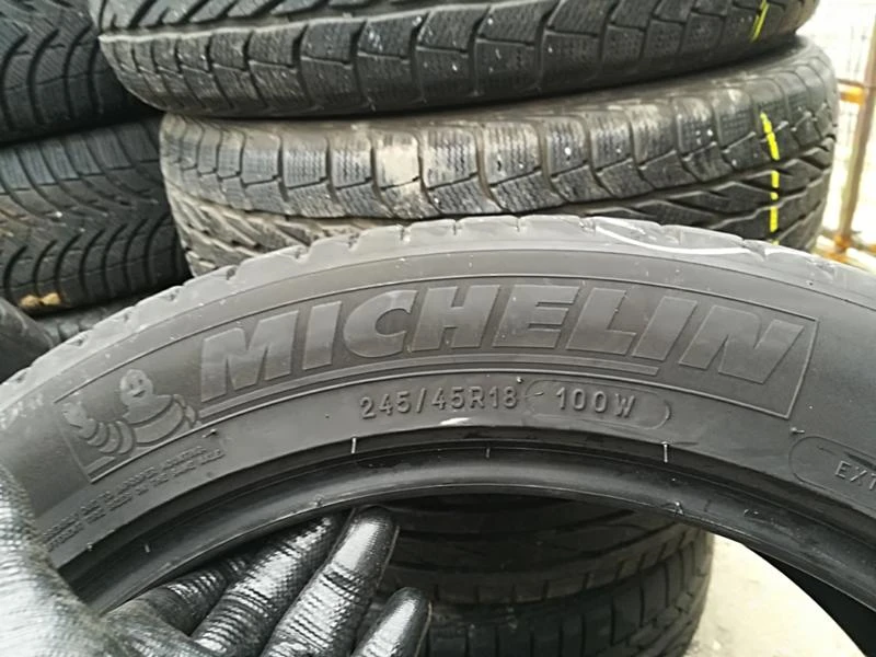 Гуми Летни 225/45R18, снимка 4 - Гуми и джанти - 23684012