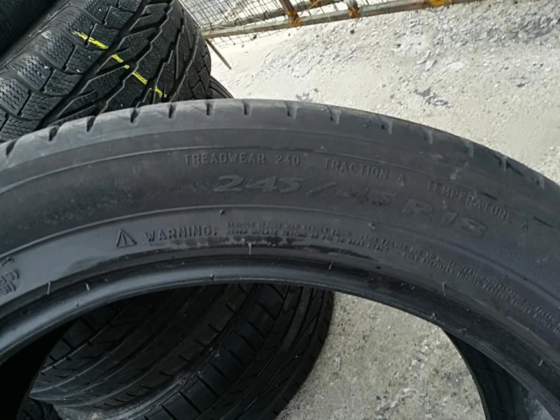 Гуми Летни 225/45R18, снимка 6 - Гуми и джанти - 23684012