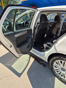 VW Golf 1.6 tdi, снимка 10