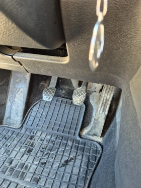 VW Golf 1.6 tdi, снимка 8