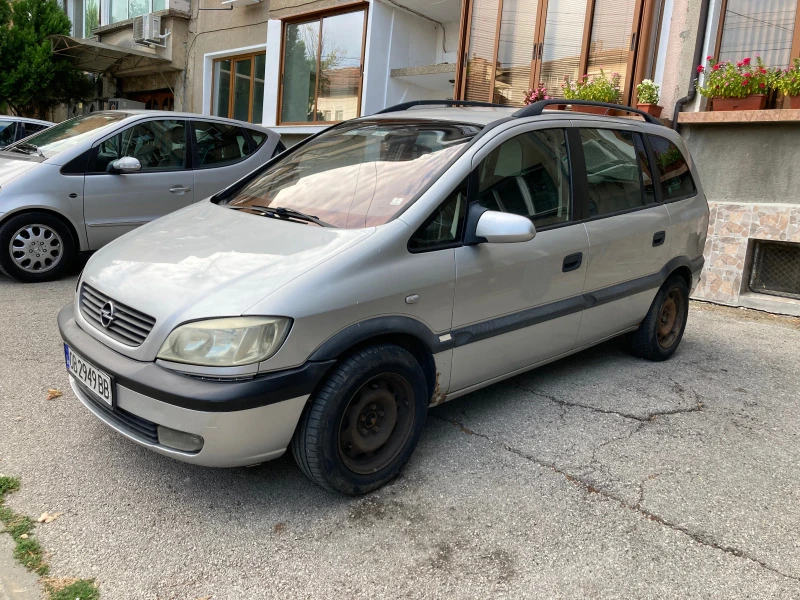 Opel Zafira 1.8 16V 7 места, снимка 1 - Автомобили и джипове - 42220797