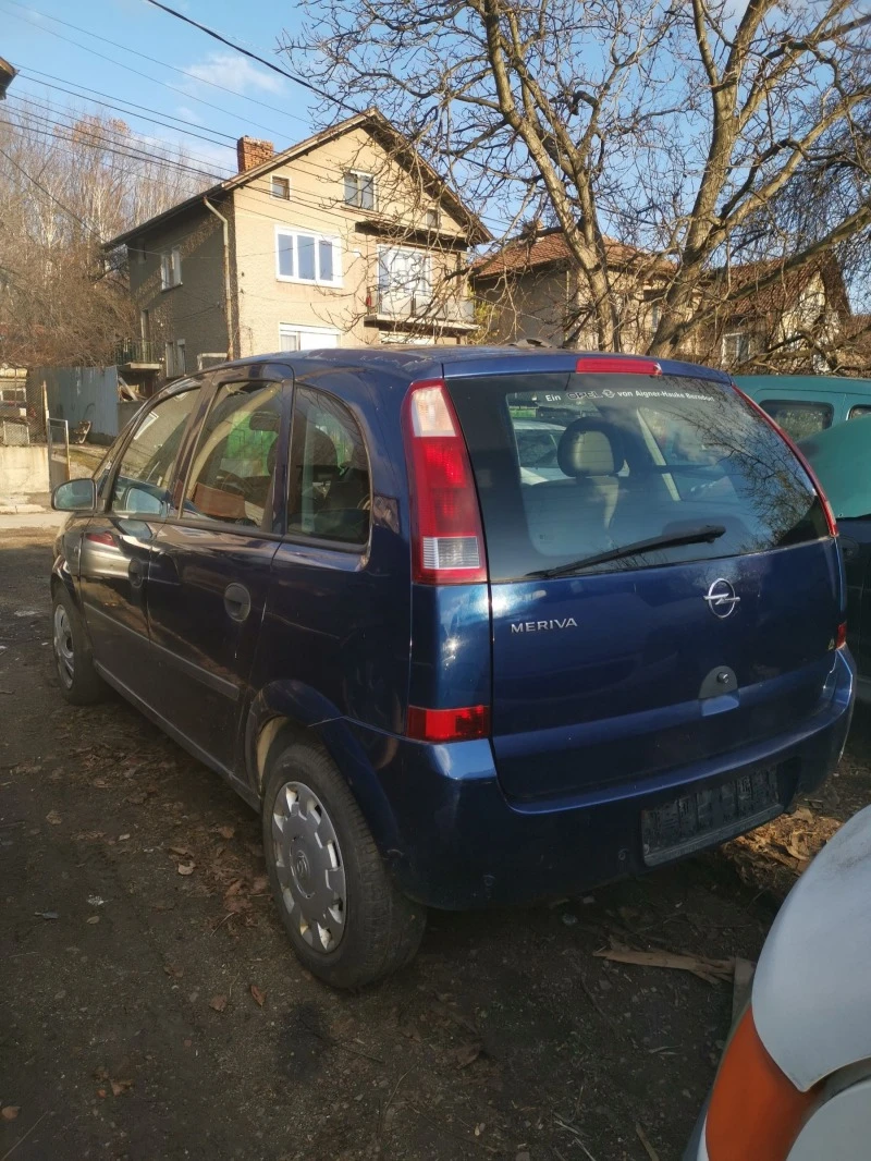 Opel Meriva 1.7 дизел, снимка 8 - Автомобили и джипове - 45062288