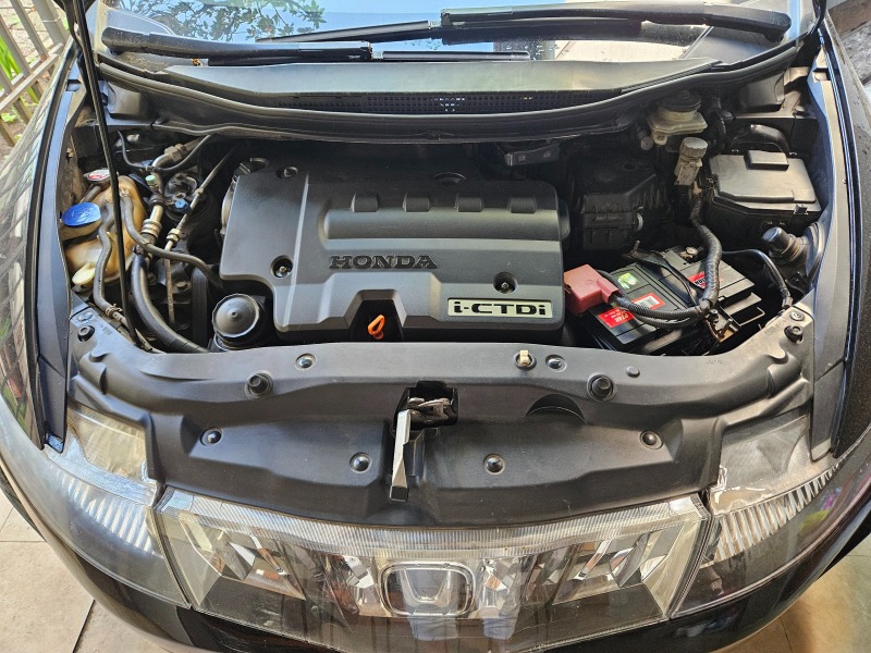 Honda Civic 2.2 CTDi, снимка 17 - Автомобили и джипове - 46402002