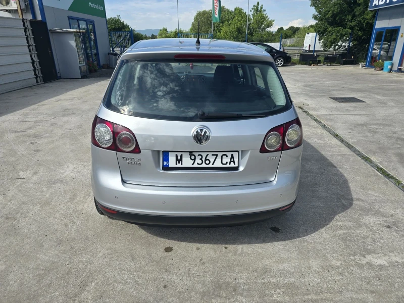 VW Golf Plus, снимка 4 - Автомобили и джипове - 49001448