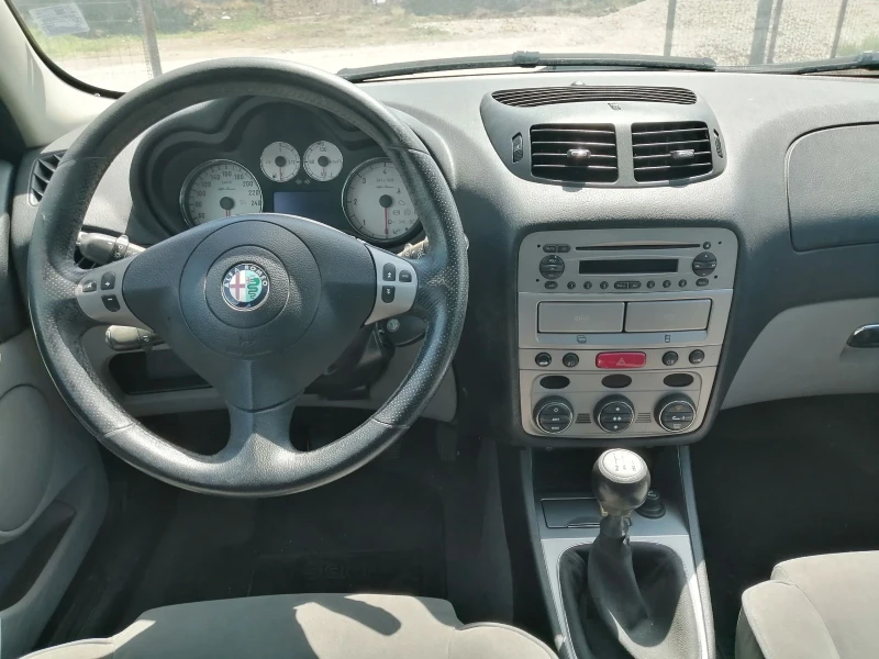 Alfa Romeo 147 1.9JTDm 120кс EURO4, снимка 10 - Автомобили и джипове - 47863127