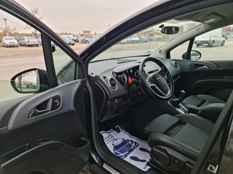 Opel Meriva БЕЗУПРЕЧНА., снимка 4 - Автомобили и джипове - 47973993