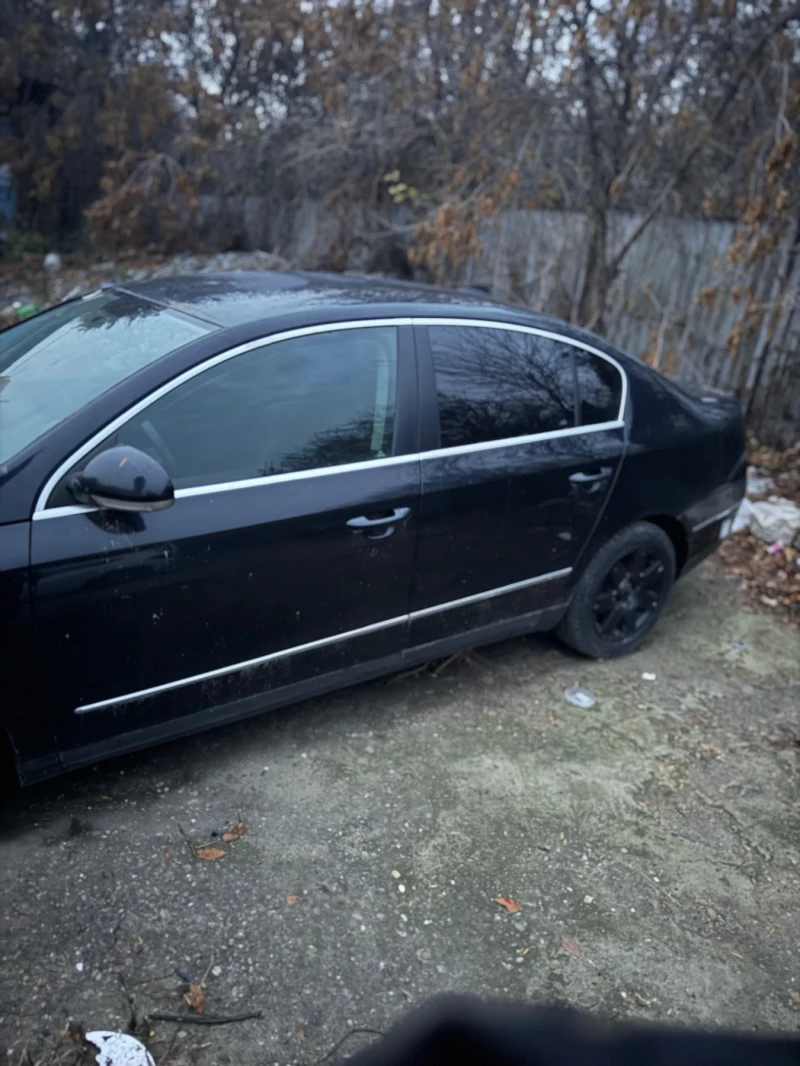 VW Passat, снимка 6 - Автомобили и джипове - 48226876