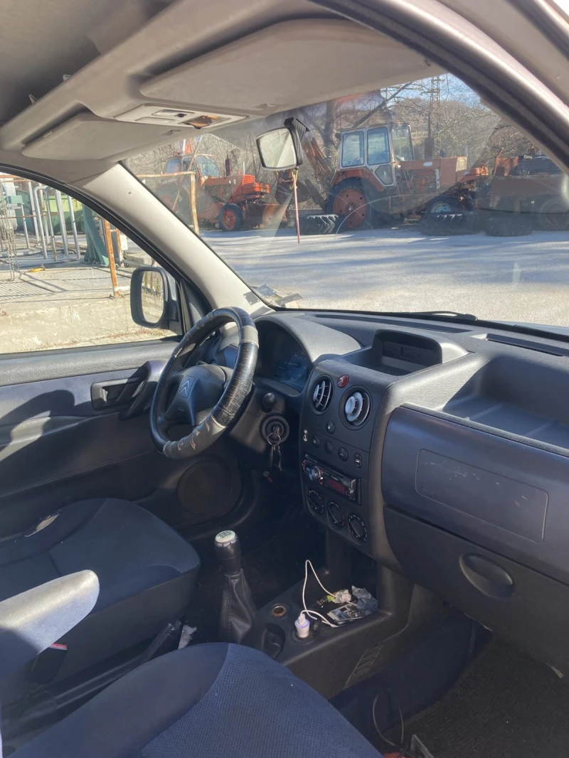 Citroen Berlingo HDI, снимка 6 - Автомобили и джипове - 48473092