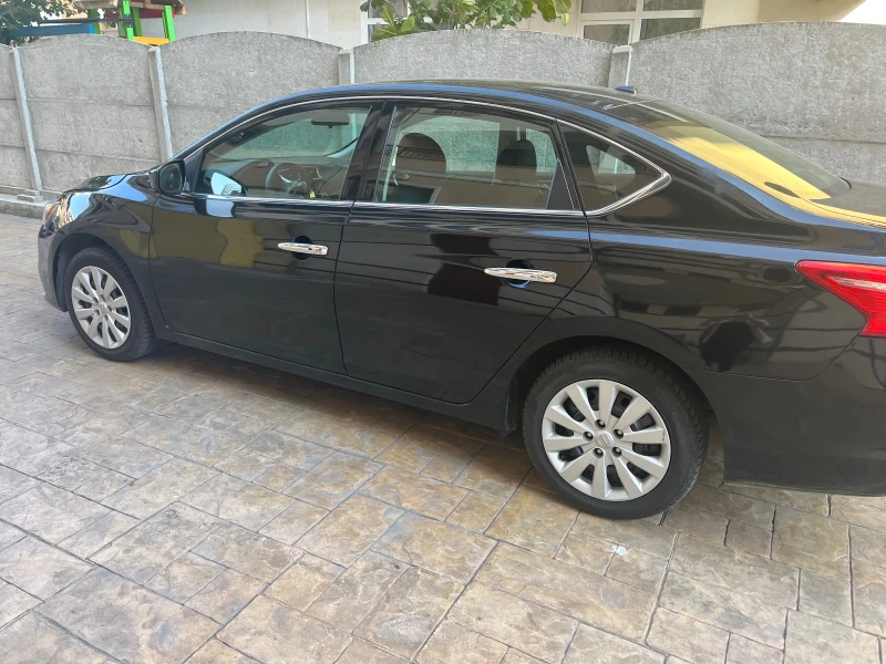 Nissan Sentra, снимка 6 - Автомобили и джипове - 52224867