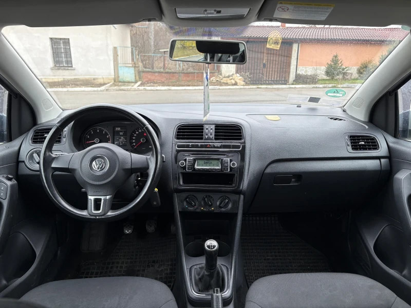 VW Polo 1.2i, снимка 12 - Автомобили и джипове - 49144556