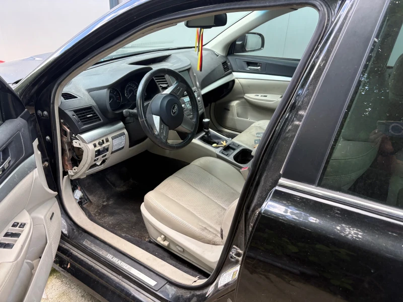 Subaru Legacy 2.5 турбо, снимка 6 - Автомобили и джипове - 50470069