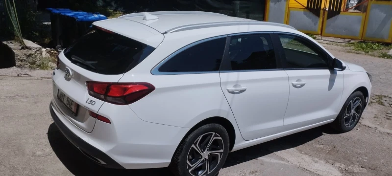 Hyundai I30, снимка 5 - Автомобили и джипове - 52414021