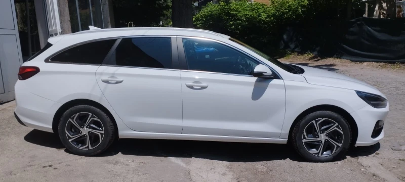Hyundai I30, снимка 4 - Автомобили и джипове - 52414021