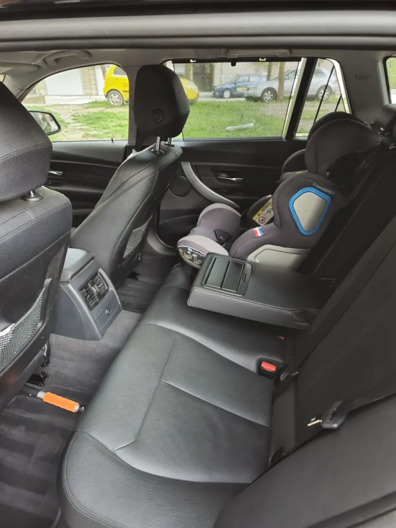 BMW 330, снимка 9 - Автомобили и джипове - 52486642