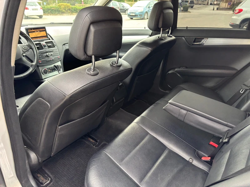 Mercedes-Benz C 220 C220 NAVI OM646, снимка 11 - Автомобили и джипове - 51972043