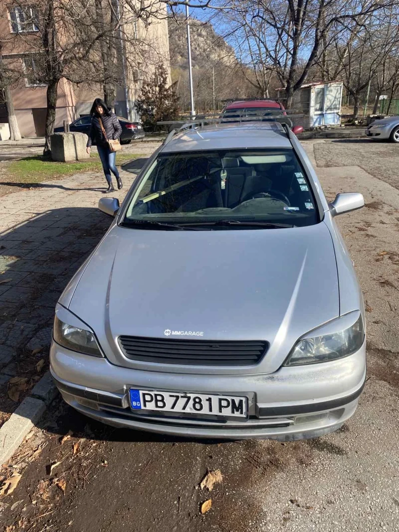 Opel Astra, снимка 4 - Автомобили и джипове - 53523813