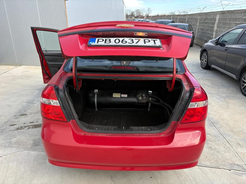 Chevrolet Aveo 1.4 ГАЗ 2010 година СЕДАН, снимка 9 - Автомобили и джипове - 53045104