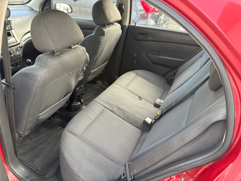 Chevrolet Aveo 1.4 ГАЗ 2010 година СЕДАН, снимка 12 - Автомобили и джипове - 53045104