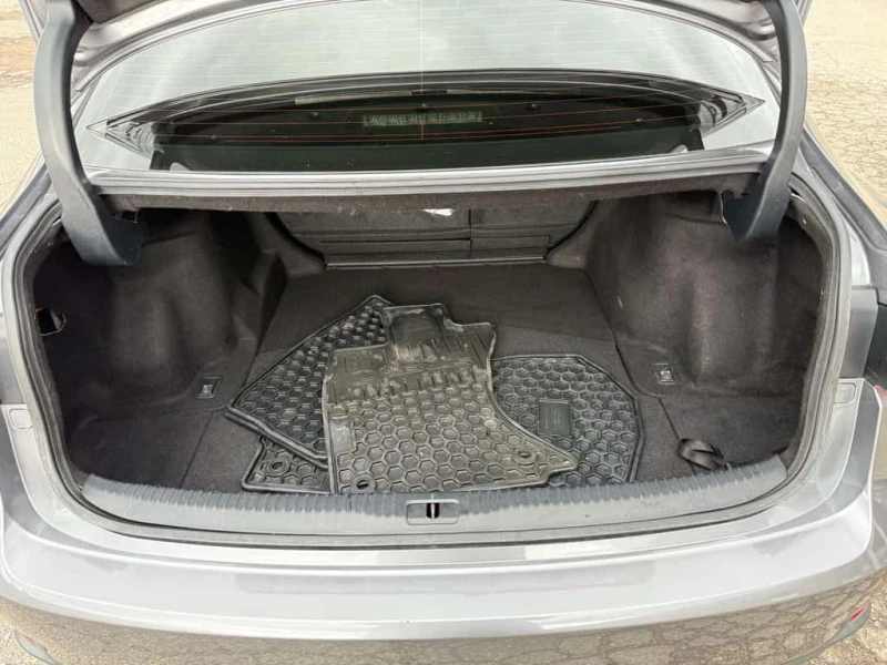 Lexus IS * F Sport AWD Navigation/Leather/Sunroof/Camera * , снимка 11 - Автомобили и джипове - 53535859