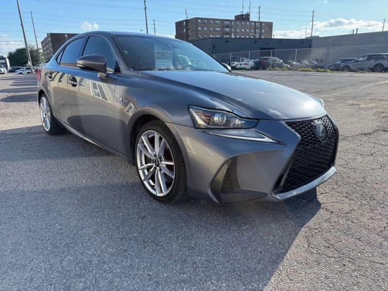 Lexus IS * F Sport AWD Navigation/Leather/Sunroof/Camera * , снимка 7 - Автомобили и джипове - 53535859