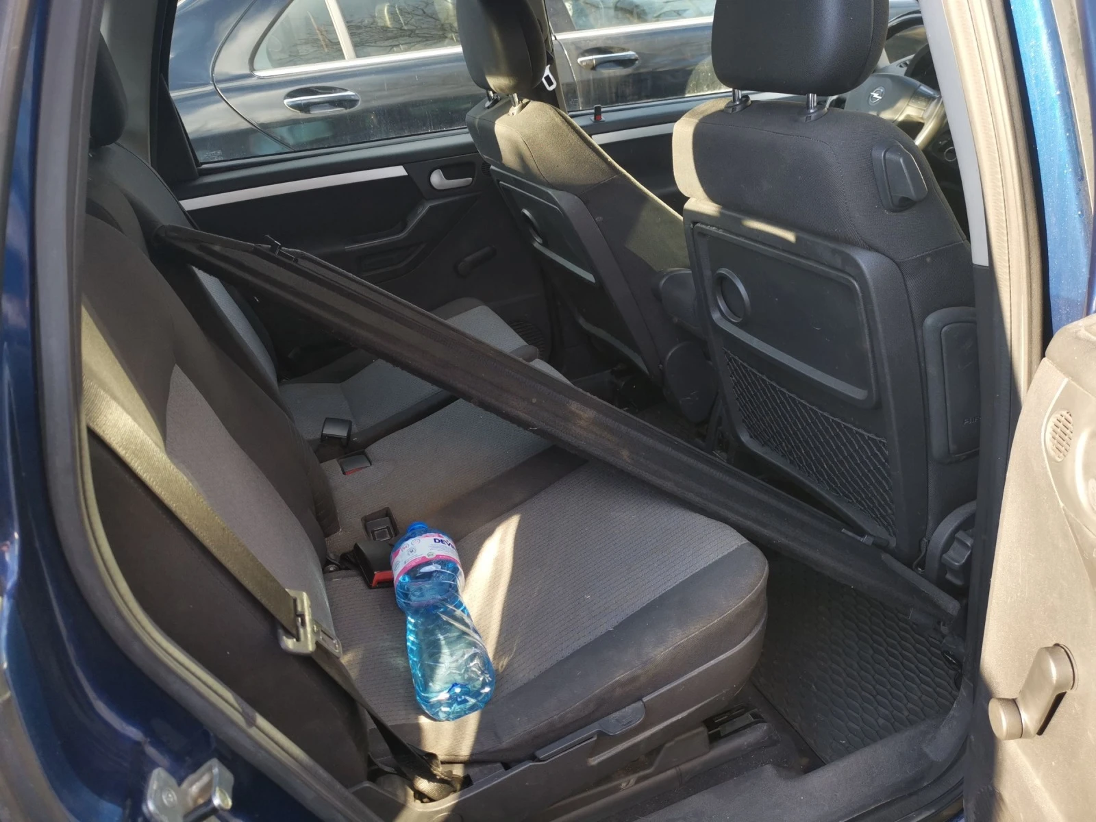 Opel Meriva 1.7 дизел, снимка 14 - Автомобили и джипове - 53715605