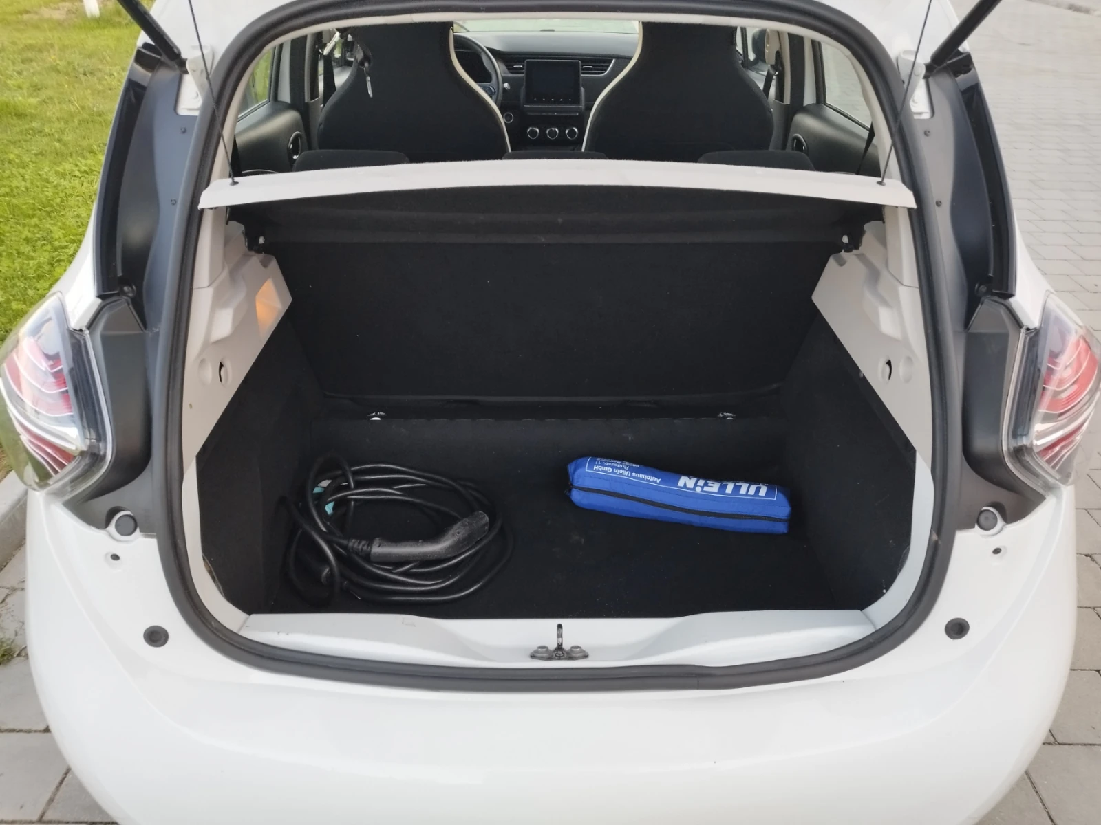 Renault Zoe 52 - изображение 5