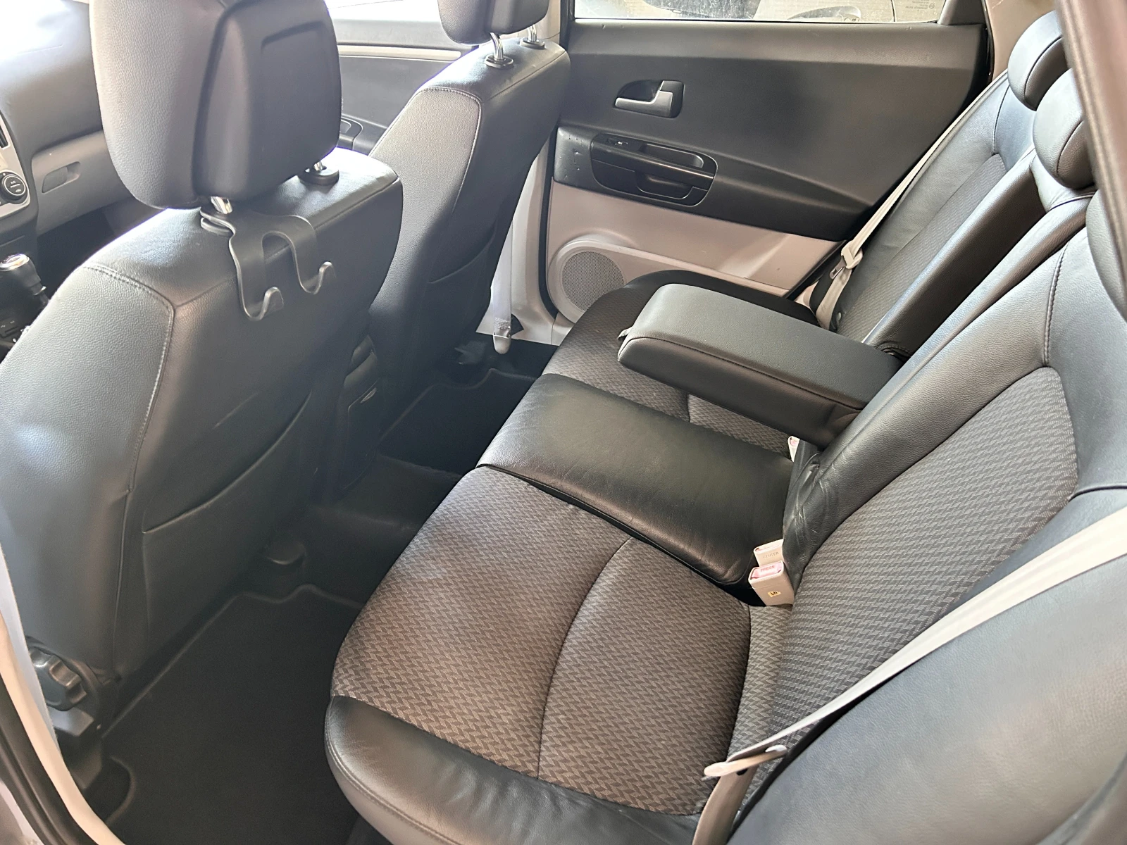 Kia Ceed 1.6 CRDI - изображение 10