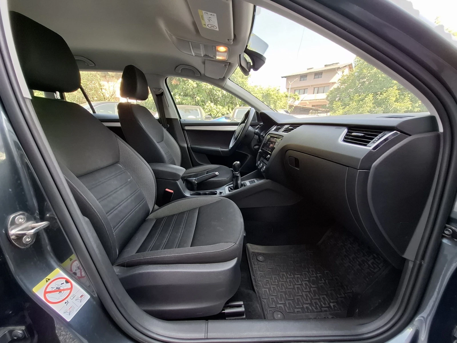 Skoda Octavia 1.6 TDI - изображение 9