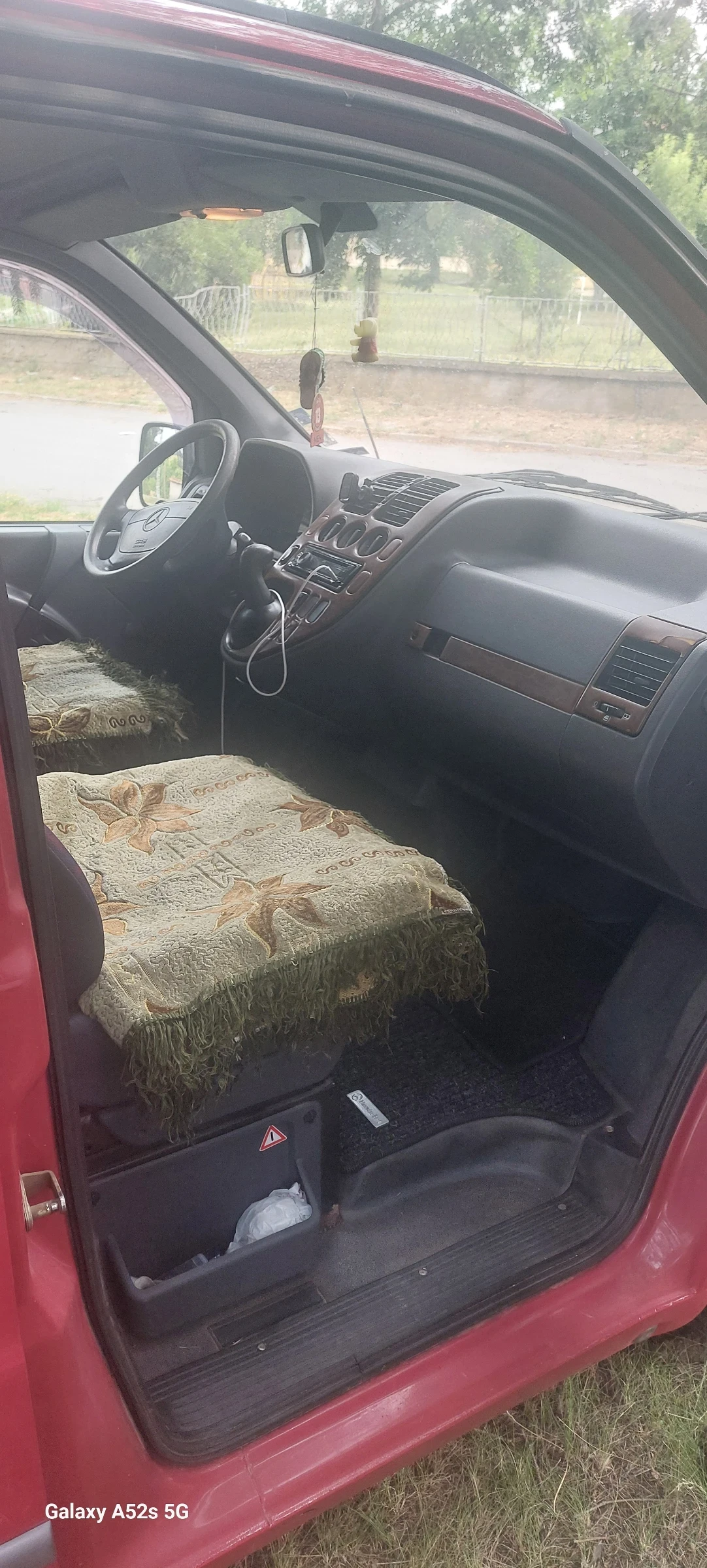 Mercedes-Benz 110 267000 - изображение 9