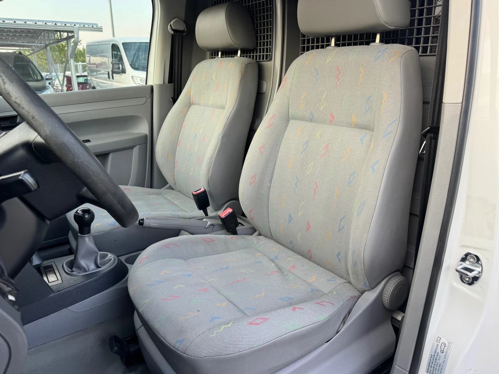 VW Caddy 1.9TDI ИТАЛИЯ - изображение 6