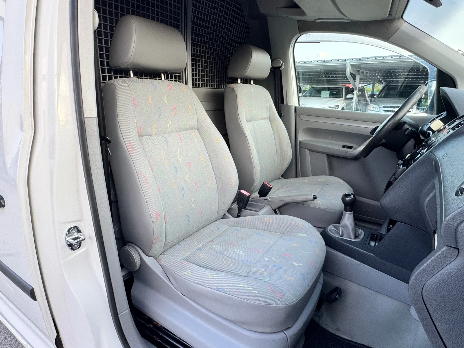 VW Caddy 1.9TDI ИТАЛИЯ - изображение 9