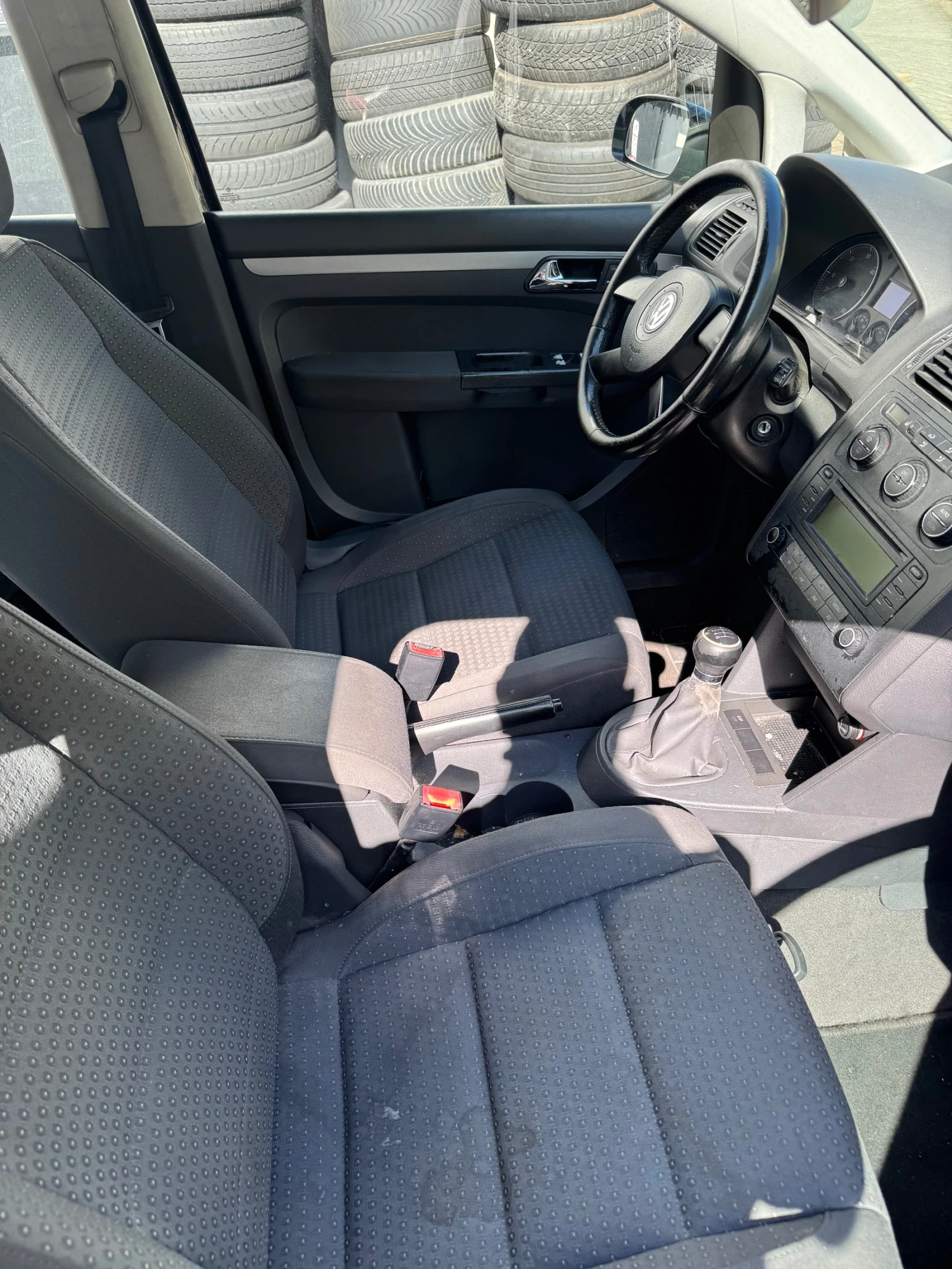 VW Touran 1.9 тди БЕЗ РЪЖДА | Mobile.bg — изображение 4