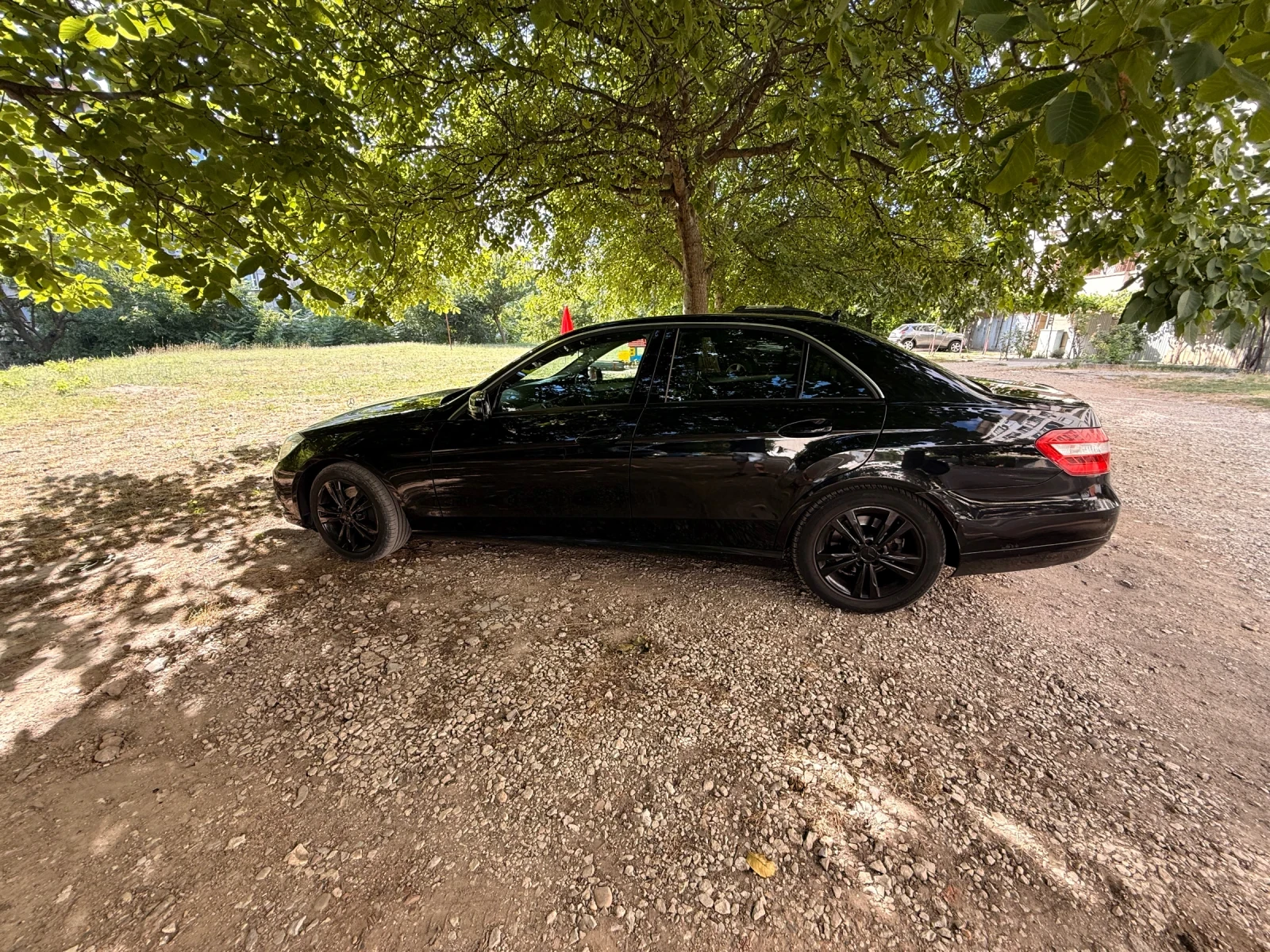 Mercedes-Benz E 220 2.2cdi | Mobile.bg — изображение 2