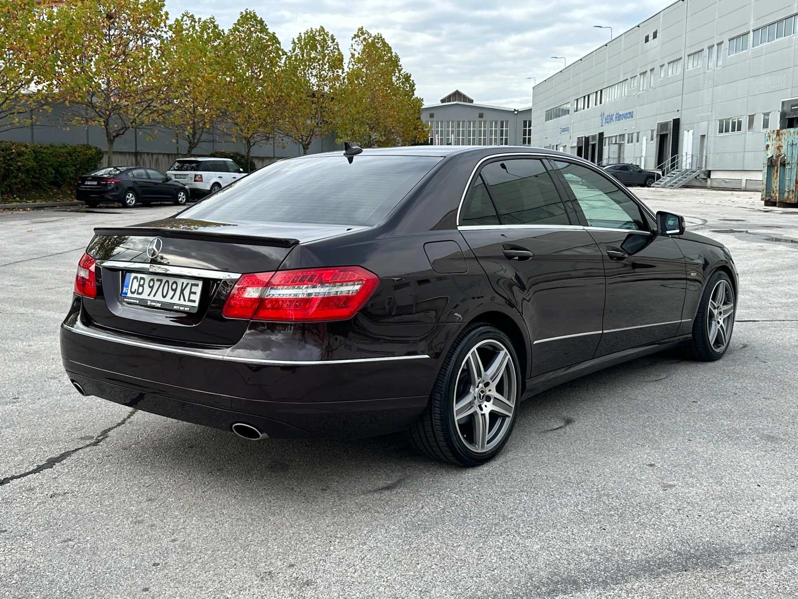 Mercedes-Benz E 350 CGI 3.5i 292 к.с.  - изображение 4