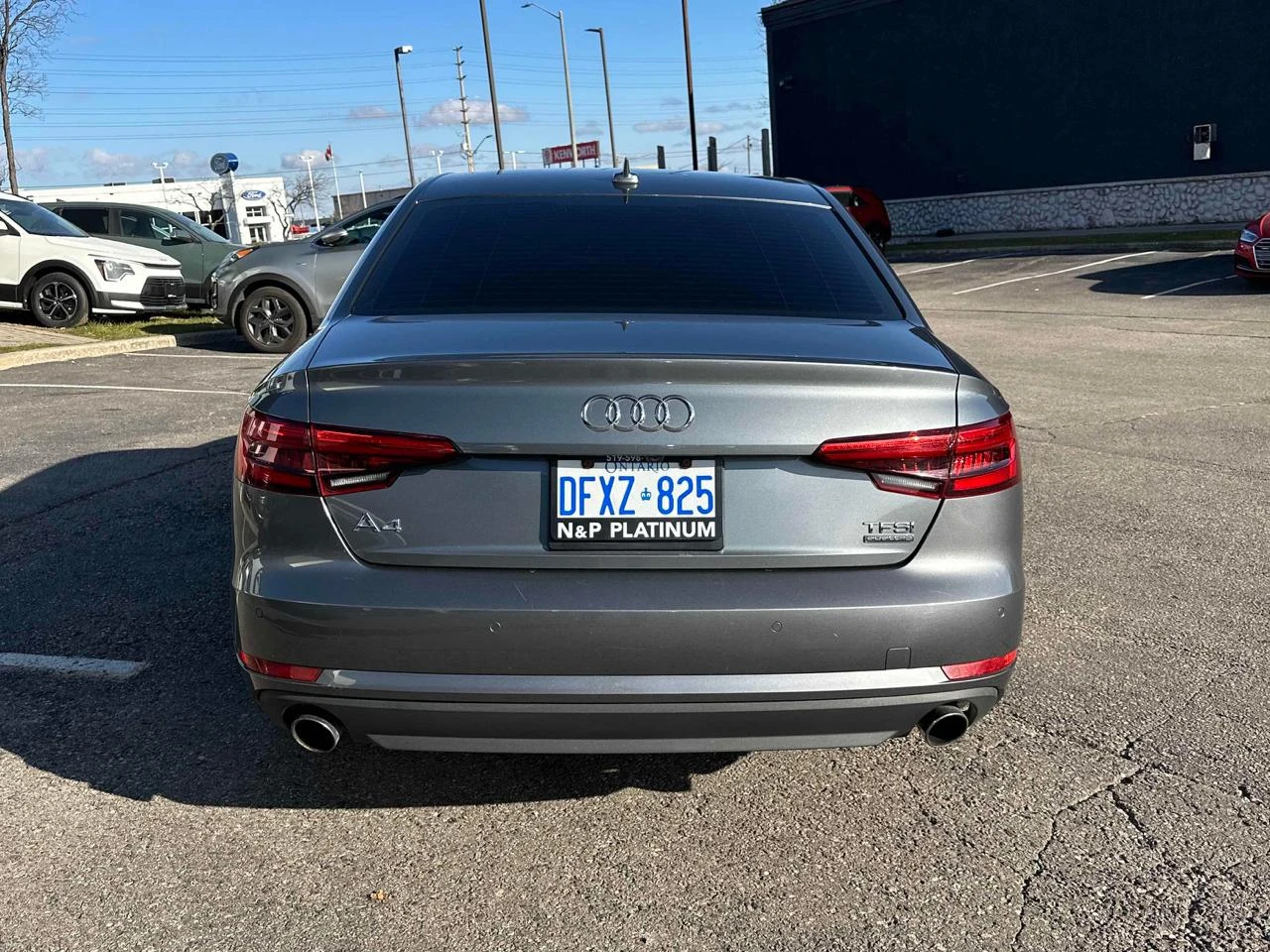 Audi A4 Tehnik* Обдух* HeadUp* Подгрев* 360 камера - изображение 4