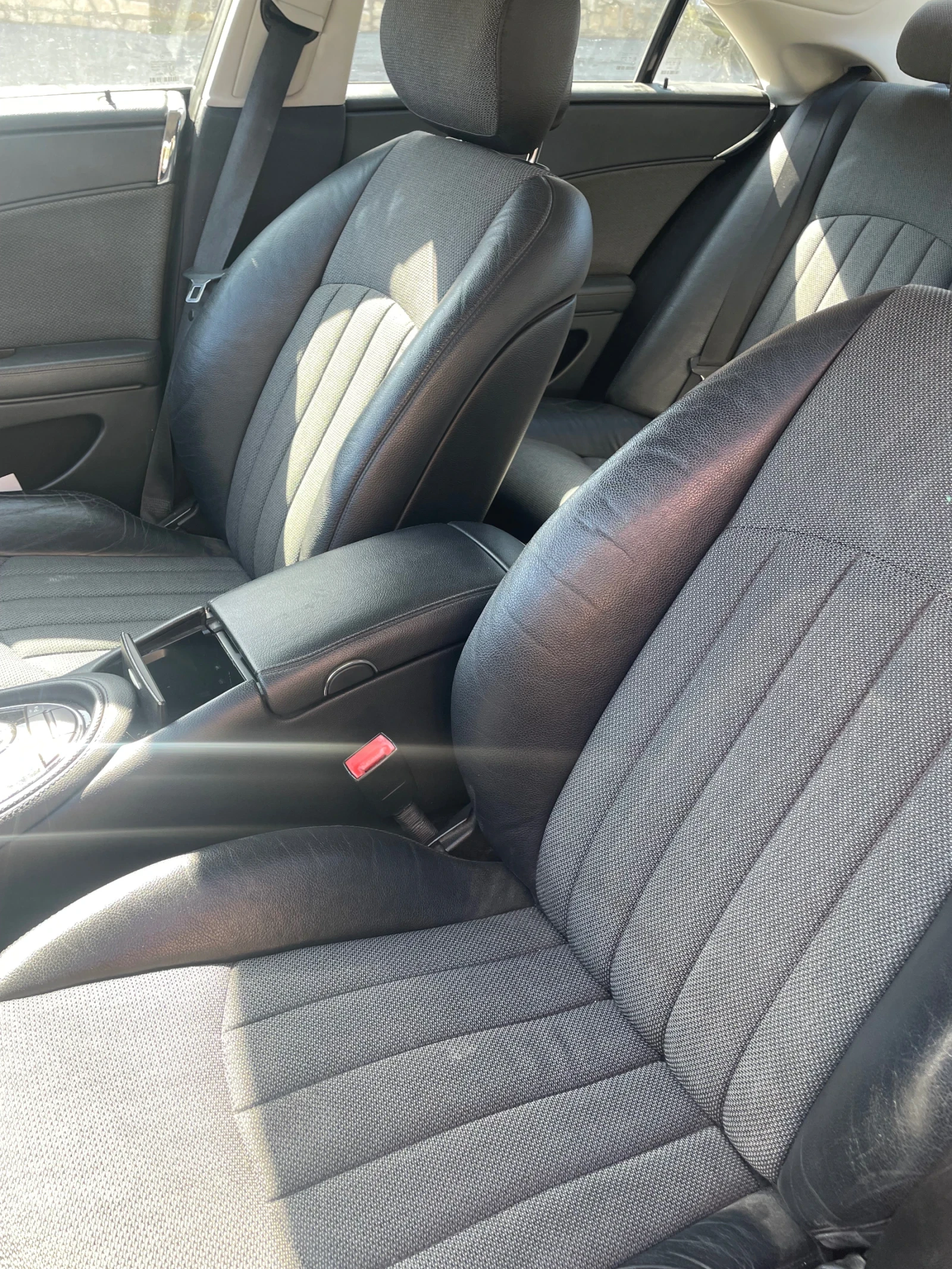 Mercedes-Benz CLS 320 Cls320, снимка 5 - Автомобили и джипове - 53845755