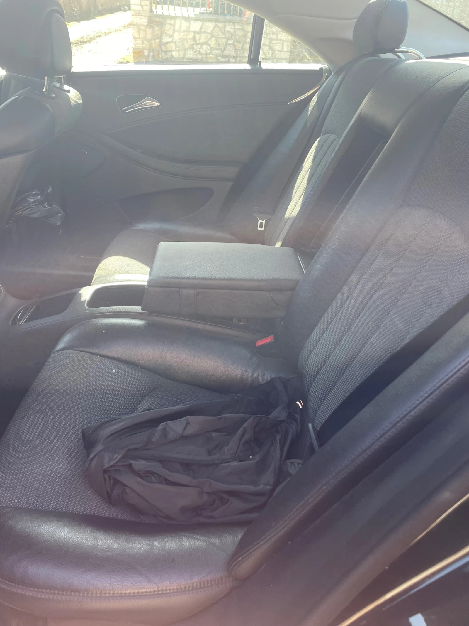 Mercedes-Benz CLS 320 Cls320, снимка 3 - Автомобили и джипове - 53845755